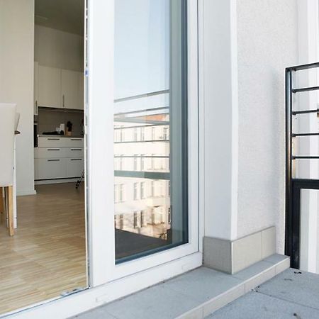 Sc 03 By Rockchair Apartments L Superhost Status L 2 Bedrooms Boxspringbeds Balcony Elevator - Cozy Family & Business Flair Welcomes You! เบอร์ลิน ภายนอก รูปภาพ