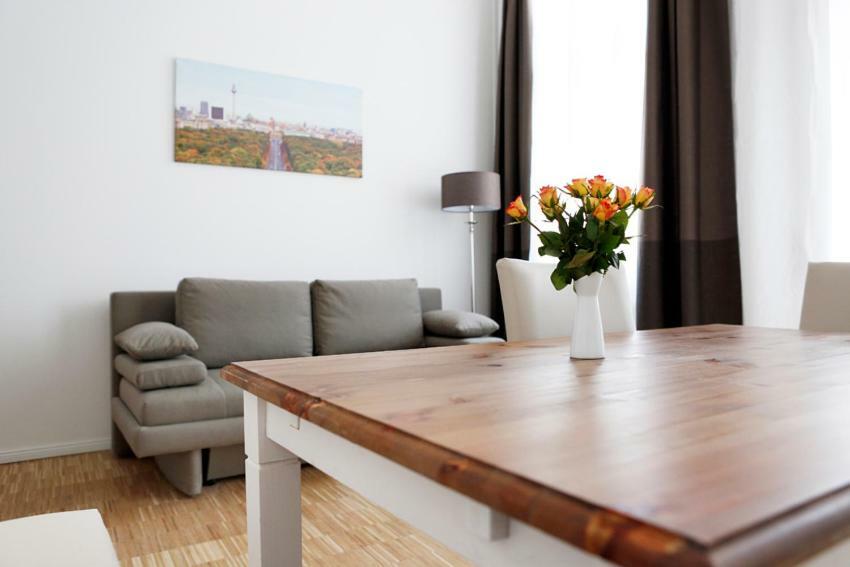 Sc 03 By Rockchair Apartments L Superhost Status L 2 Bedrooms Boxspringbeds Balcony Elevator - Cozy Family & Business Flair Welcomes You! เบอร์ลิน ภายนอก รูปภาพ