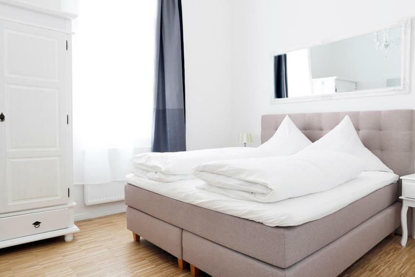 Sc 03 By Rockchair Apartments L Superhost Status L 2 Bedrooms Boxspringbeds Balcony Elevator - Cozy Family & Business Flair Welcomes You! เบอร์ลิน ภายนอก รูปภาพ